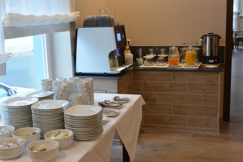 Hotel Deutsches Haus Blomberg  Ngoại thất bức ảnh